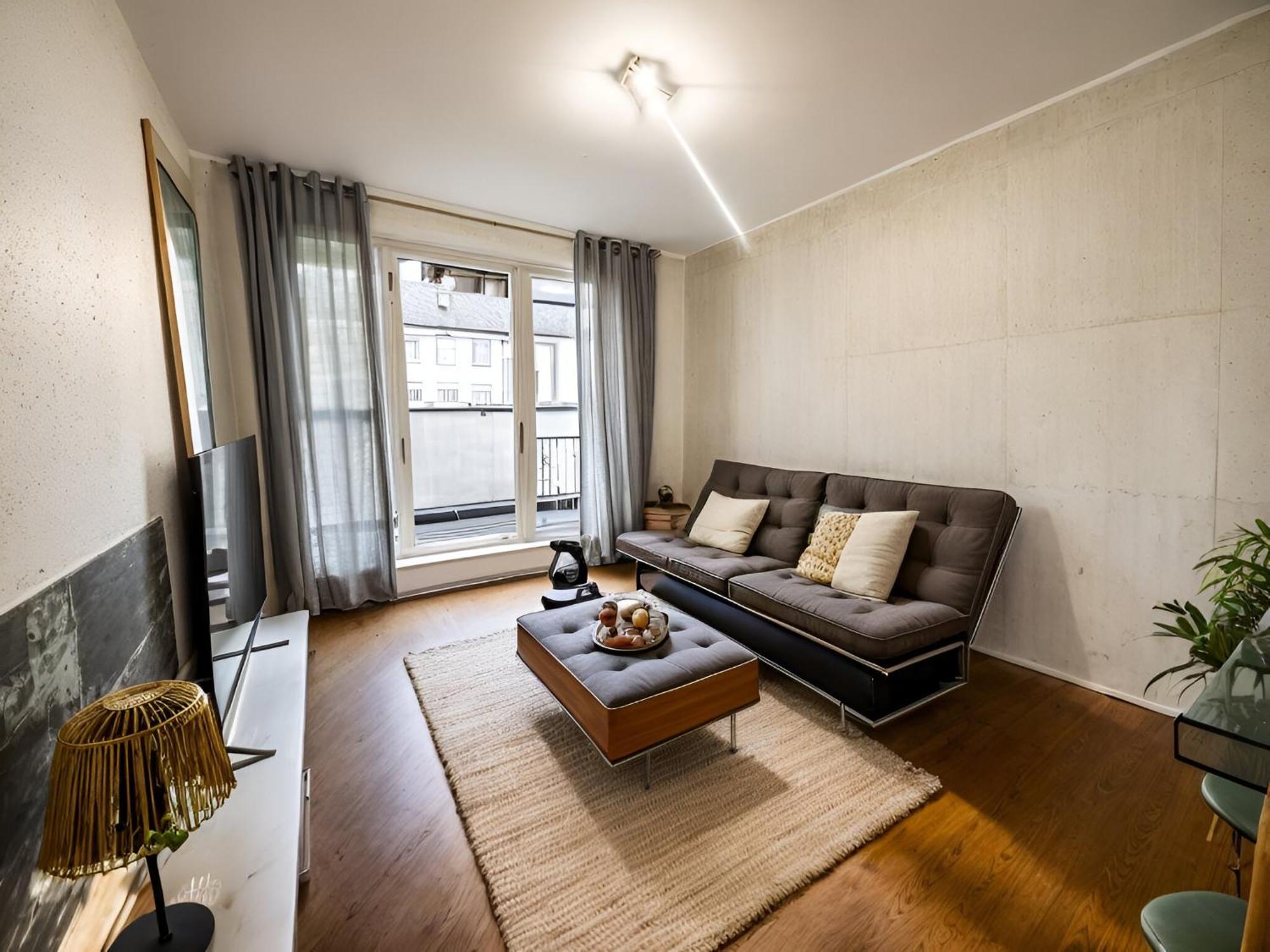 Stbg Bel Appartement Avec Balcon Straatsburg Buitenkant foto